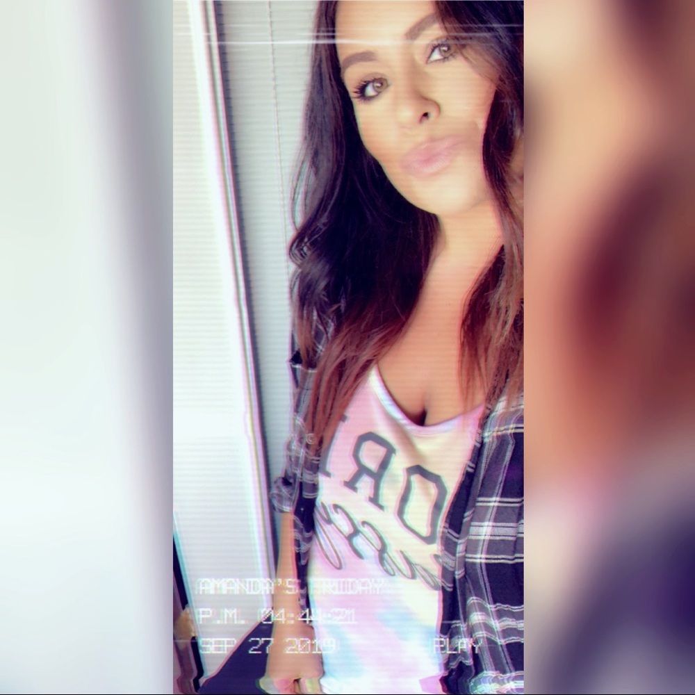 Meet your Posher, Amanda